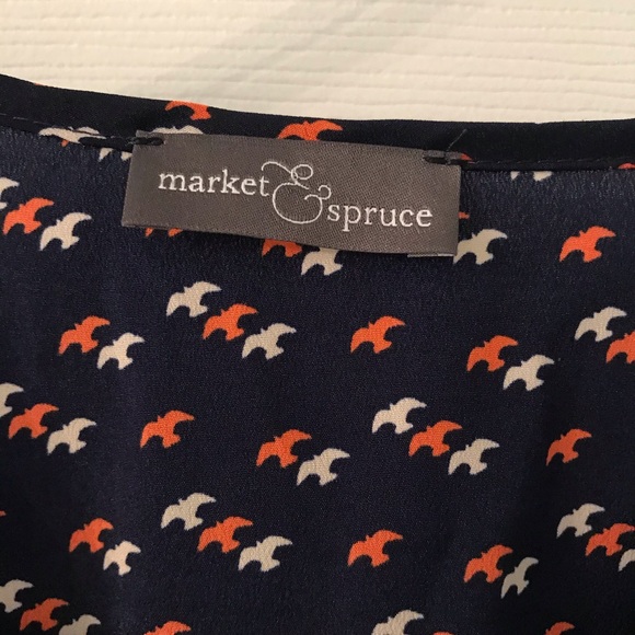 Anthropologie Blouse with tiny bird pattern, cute! - Picture 2 of 5